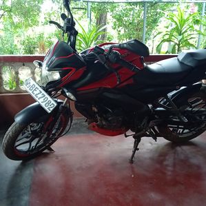 Bajaj Pulsar NS160 2017 - Image 2
