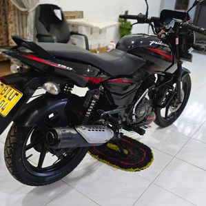 Bajaj Pulsar 150 2020 - Image 3