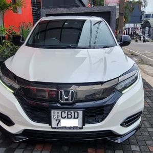 Honda Vezel RS 2018 - Image 2
