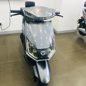 Yadea T5 2025 - Image 2