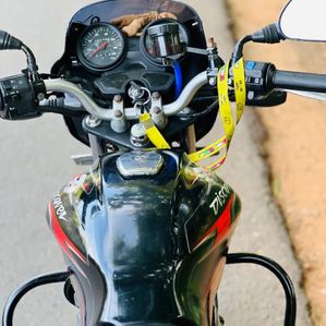 Bajaj Discover 2008 - Image 2