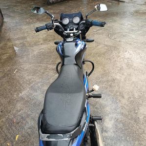 Bajaj Discover 100 2011 - Image 2