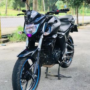 Yamaha FZs V2 2015 - Image 2