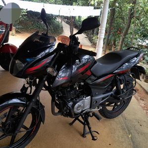 Bajaj Pulsar 150 2017 - Image 3