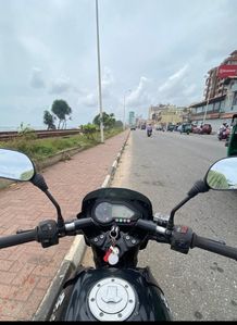 Bajaj Pulsar 150 2015