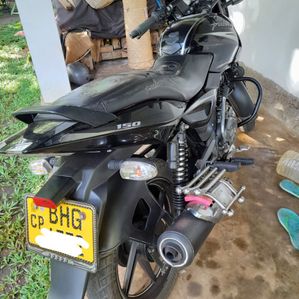 Bajaj Pulsar 150 2018 - Image 2