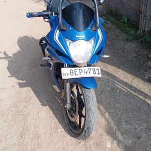 Suzuki Gixxer SF 2016 - Image 2