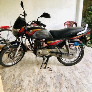Bajaj Caliber 2003 - Image 3