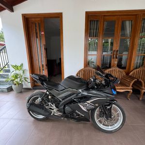 Yamaha R15 2019 - Image 2
