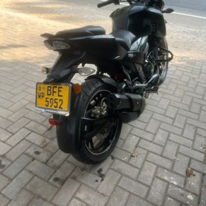 TVS Apache RTR 200 2017 - Image 3