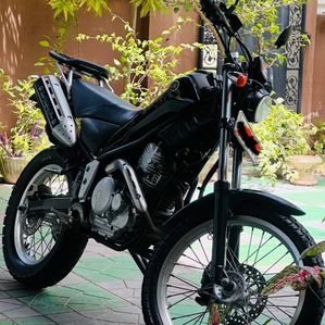 Yamaha Serow XT225 Tricker XG 2017 - Image 2