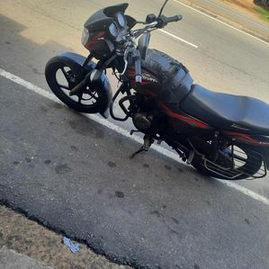 Bajaj Discover 150 2012 - Image 2