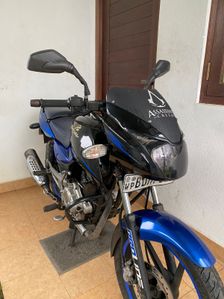 Bajaj Pulsar 150 2015