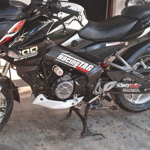 Bajaj Pulsar NS160 2017 - Image 2