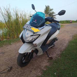 Suzuki Burgman 2020 - Image 3