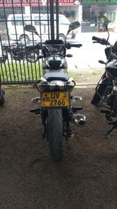 Bajaj Pulsar 200 2008