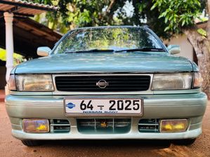 Nissan Sunny 1992