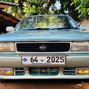 Nissan Sunny 1992 - Image 2