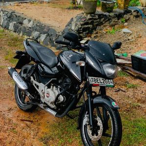 Bajaj Pulsar 150 2017 - Image 3