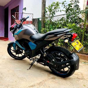 Yamaha FZS V3 Version 3 2019 - Image 3