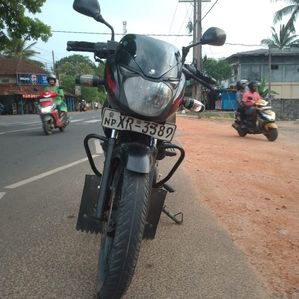 Bajaj Pulsar 150 2012 - Image 2