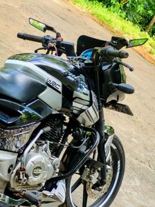 Bajaj Pulsar 150 2012