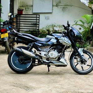Bajaj Pulsar 150 2012 - Image 3