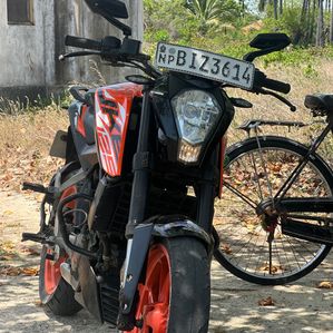 KTM Duke 125 2019 2020 - Image 2