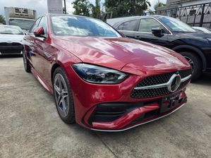 Mercedes Benz C200 Premium Plus 2023