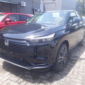 Honda Vezel Z 2025 - Image 2