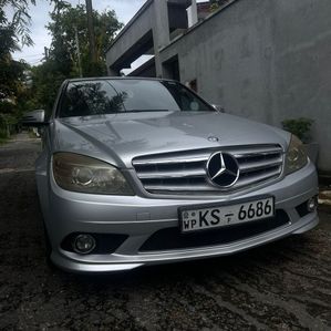 Mercedes Benz C180 AMG 2010 - Image 2