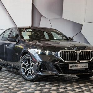 BMW 523i M SPORT 2024 - Image 2