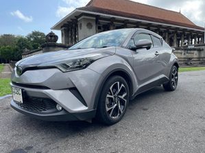 Toyota CHR G Grade 1200 Turbo 2017