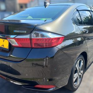 Honda Grace EX Package 2015 - Image 2