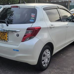 Toyota Vitz Edition 2 2015 - Image 3