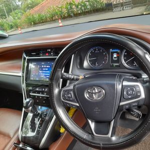 Toyota Harrier Premium Plus 2018 2017 - Image 3