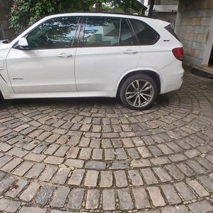BMW X5 M X Drive 40 E Msport 2016 - Image 3