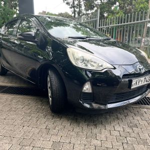 Toyota Aqua S Grade 2012 - Image 3