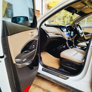 Hyundai Santa Fe Highest Grade 2013 - Image 3