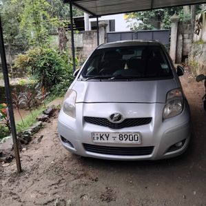 Toyota Vitz Toyata 2010 - Image 2