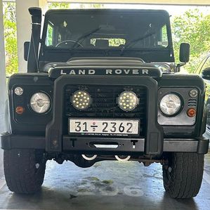 Land Rover Defender 1978 - Image 2
