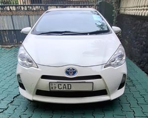Toyota Aqua Grade S 2014