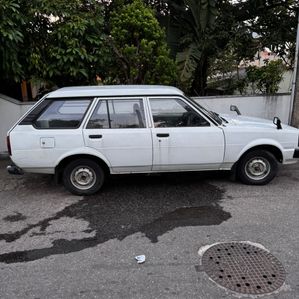 Toyota Corolla 1984 - Image 2