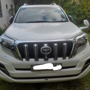 Toyota Land Cruiser Prado 150 2017 - Image 2
