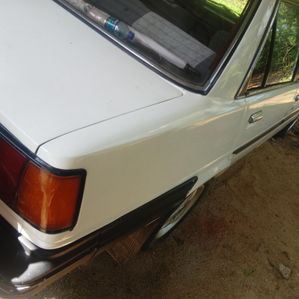 Toyota Carina 1984 - Image 2