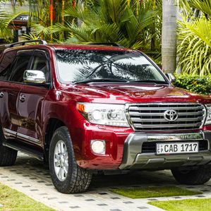 Toyota Land Cruiser Sahara 2013 - Image 3