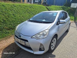 Toyota Aqua 2014