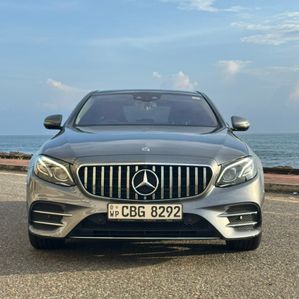 Mercedes Benz E350 AMG 2018 - Image 2