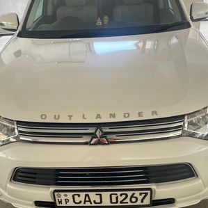 Mitsubishi Outlander 2015 - Image 3