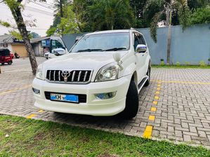 Toyota Land Cruiser Prado TX120 2004